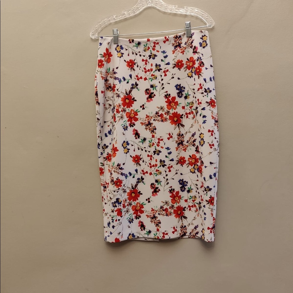 EXPRESS SIZE 10 FLORAL PRINT SKIRT